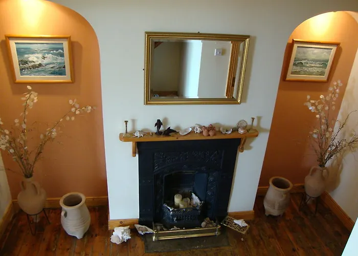 Clifford House B & B